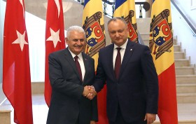 Binali_yildirim_moldovada (8)