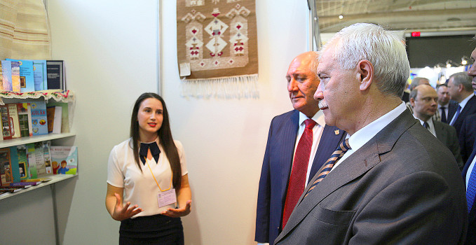 peterburg_kiyat_salonu