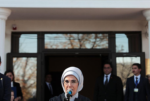 emine_erdogan_Genclik_merkezi (5)