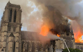 Notre_Dame_de_Paris (1)