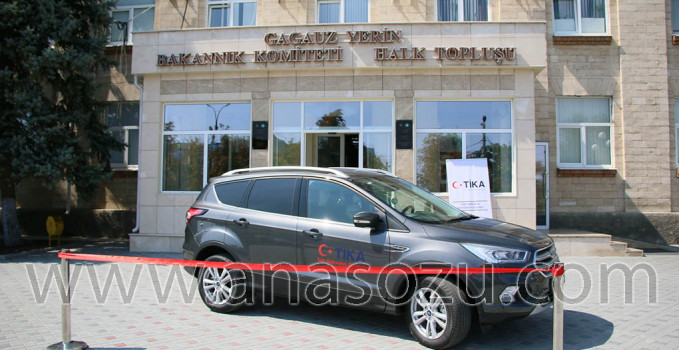 Yaşlilar_maşina (1)