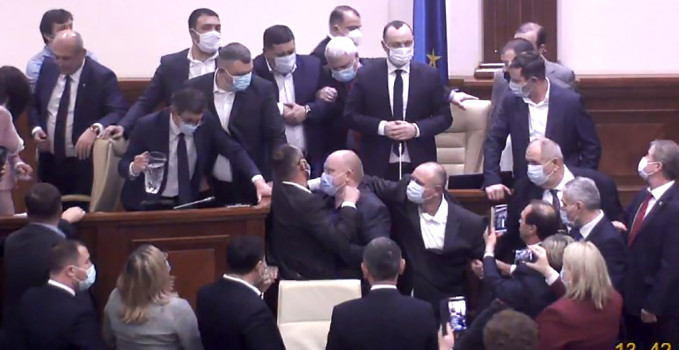 parlament_2