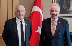 konstantinov_tc_büükelcisinnen