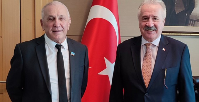 konstantinov_tc_büükelcisinnen