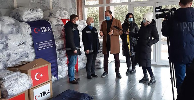 tika_kacak_yardim (1)