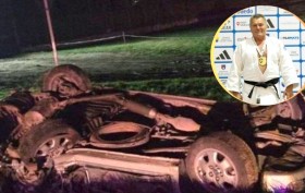 Dark Blue and Yellow Modern Business YouTube Thumbnail, копи