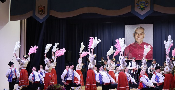 avram_kosa (1)
