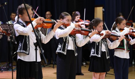 komrat_muzika_skolasi (1)