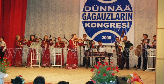 1_gagauzlarin_dunna_kongresi (5)